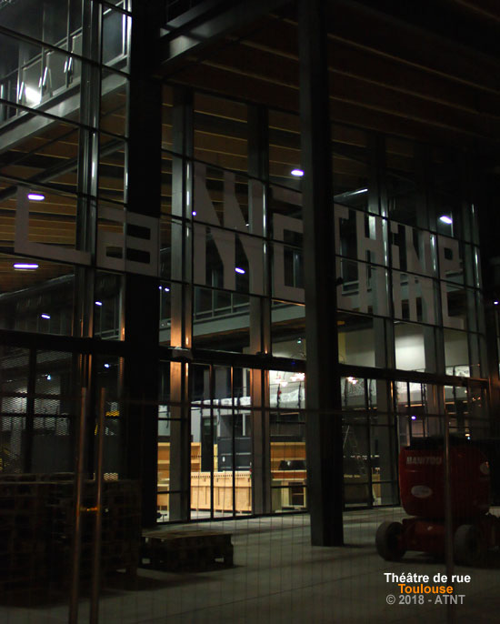 Photo Halle de la Machine - Inscription